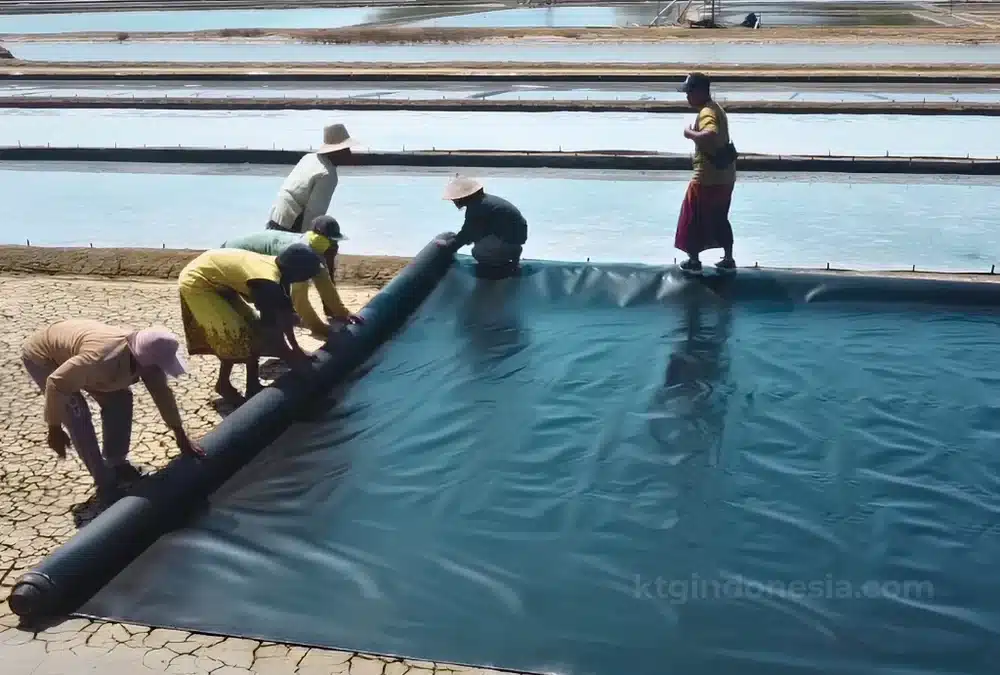 Geomembrane HDPE bisa digulung